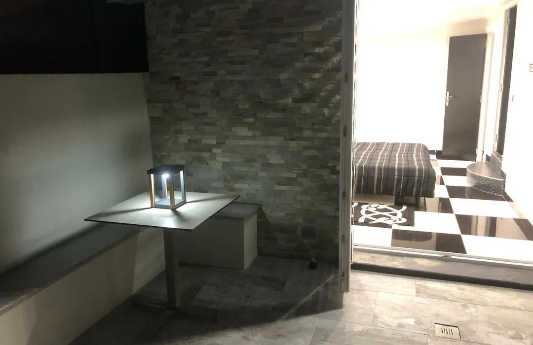 Chambre 2 places avec salle de bain-1