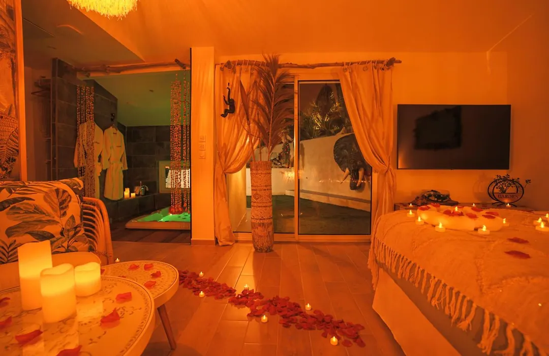 Ô Balinais mini villa avec spa et piscine privative Marseille-1