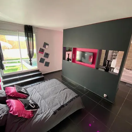 Suite La Discrete-3